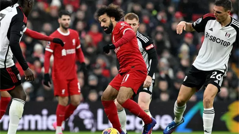 ملخص واهداف مباراة ليفربول ضد فولهام 4 / 3 - فيديو