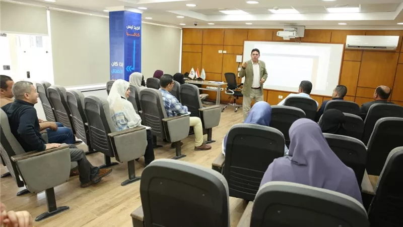 محافظ كفرالشيخ يتابع فعاليات ورشة عمل 