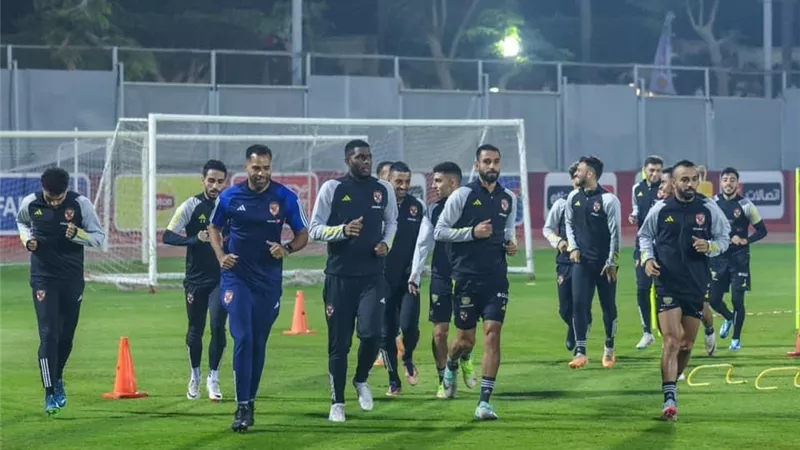 مران الأهلي.. نيدفيد وكريستو ينتظمان.. وعبد المنعم وياسر فى التأهيل