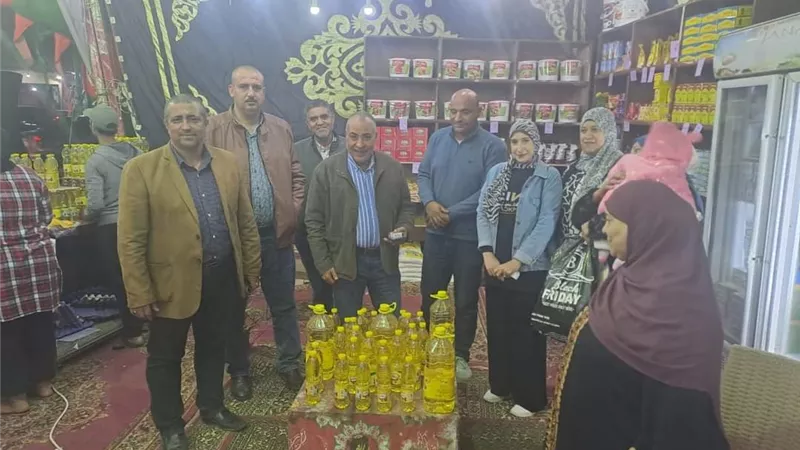 حماة الوطن بالسويس يفتتح معرض للسلع الغذائية بالأربعين