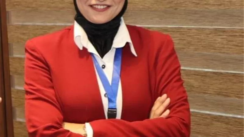 نيفين مصطفى مستشارا اعلاميا لرئيس اتحاد عمال مصر