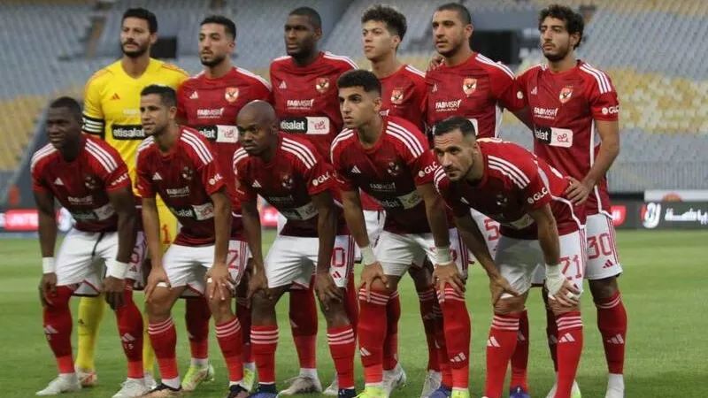 الأهلي يدرس قرارًا مهما بشأن السوبر المصري