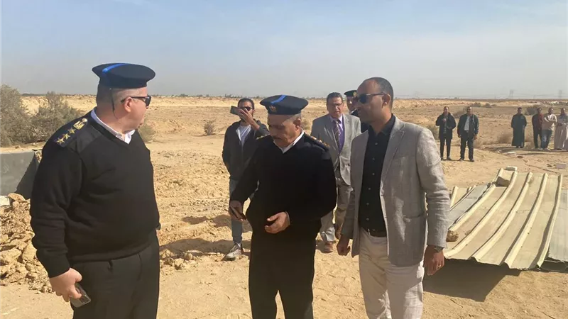 الإسكان: إزالة التعديات واسترداد 40 فدانا بـ