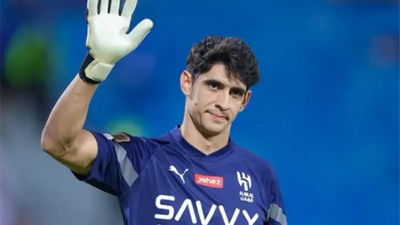 ماذا قال مدرب الهلال عن إصابة بونو