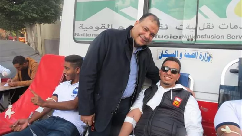 البديوي يشارك في حمله التبرع بالدم لدعم اطفال غزه