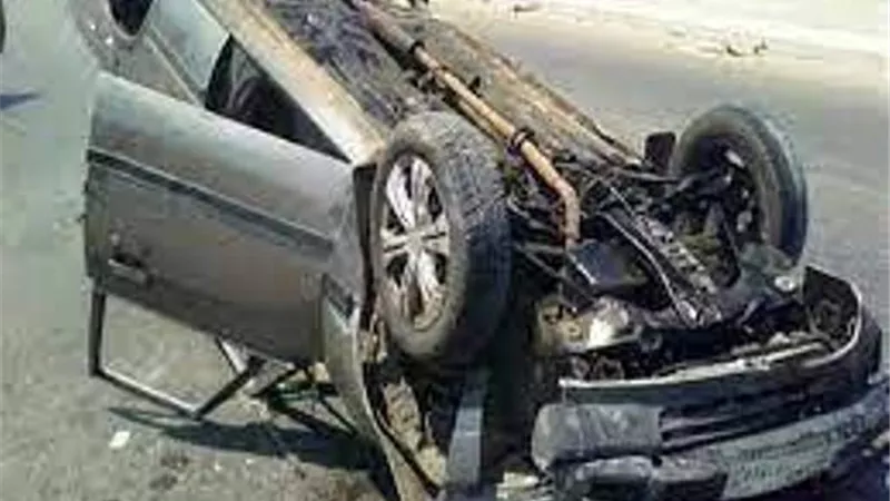 إصابة 3 فى انقلاب سيارة بأطفيح