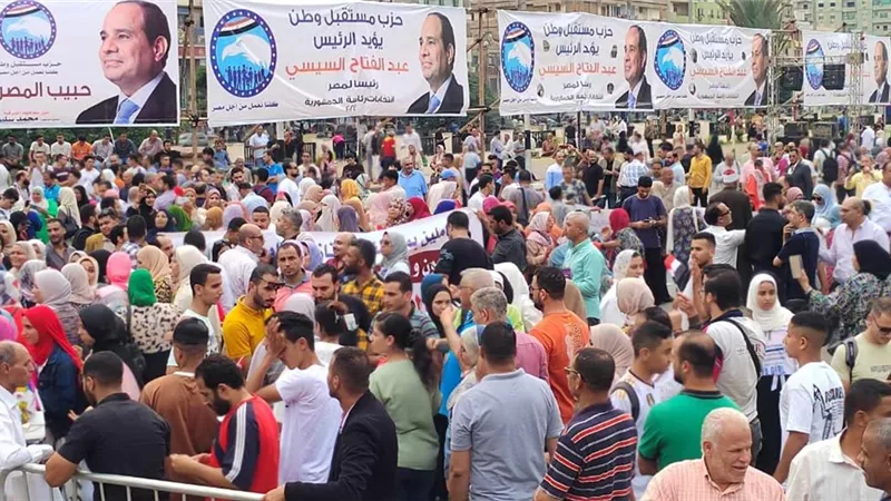 محافظ الشرقية:تجهيزالصالةالمغطاة بالزقازيق لاعمال فرز انتخابات