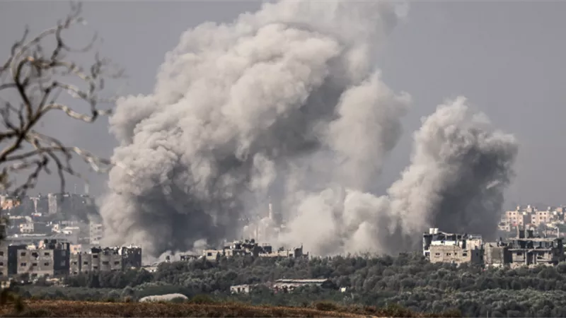 اشتباكات عنيفة بين المقاومة والاحتلال في محاور غزة.. وعودة الاتصالات جزئيا