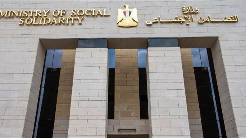 القباج توجه بصرف 50 ألف جنيه لأسرة كل متوفي في حادث صحراوي المنيا