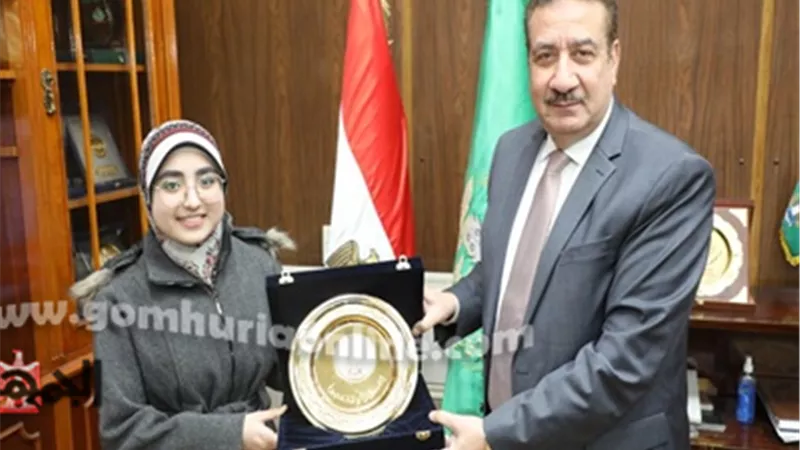أبو ليمون يكرم 