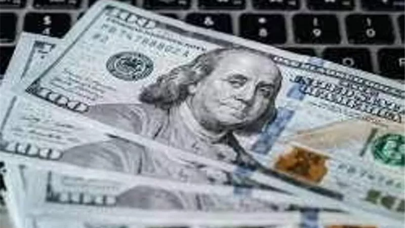الدولار مستقر مع تقييم المستثمرين لبيانات سوق العمل