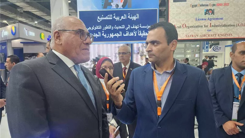 منح مصر حق عمرة محركات طائرات 