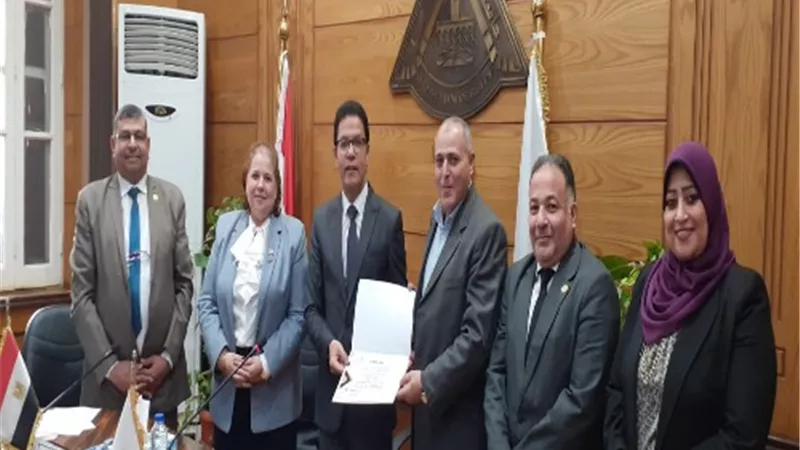 الجيزاوي : حريصون على توفير الدعم للطلاب ومنسوبي الجامعة للمشاركة في الانتخابات الرئاسية
