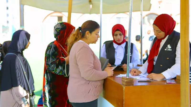 القومي للمرأة ينظم نموذج للمحاكاة البنكية لـ 2000 سيدة بالأسمرات