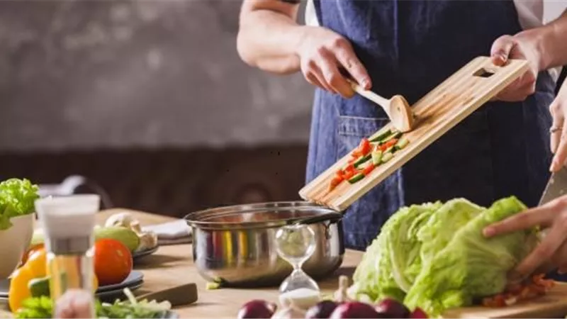 3 اسباب تدفعك لتعلم الطبخ