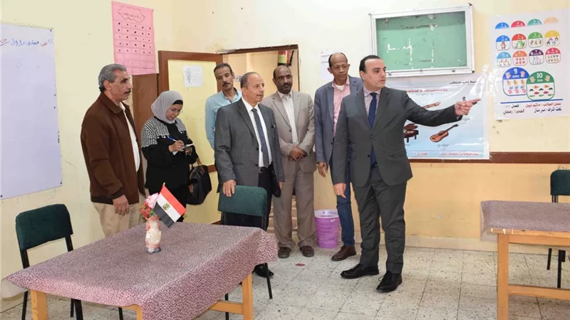 نائب محافظ الأقصر يتفقد إستعدادات الإنتخابات الرئاسية باللجان