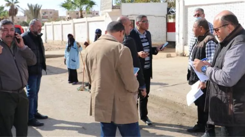 النجار يتفقد اللجان الانتخابية بـ٦ أكتوبر.. ويشدد على رفع الإشغال