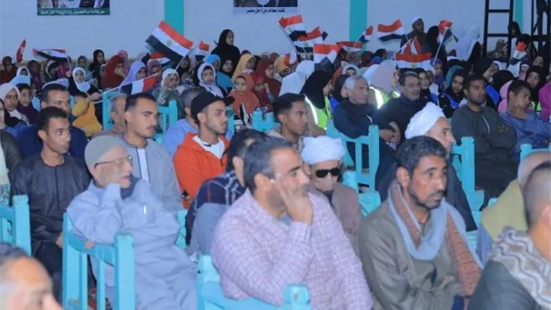 الآلاف يعلنون دعم المرشح عبد الفتاح السيسى من قلب الساحة الرضواني