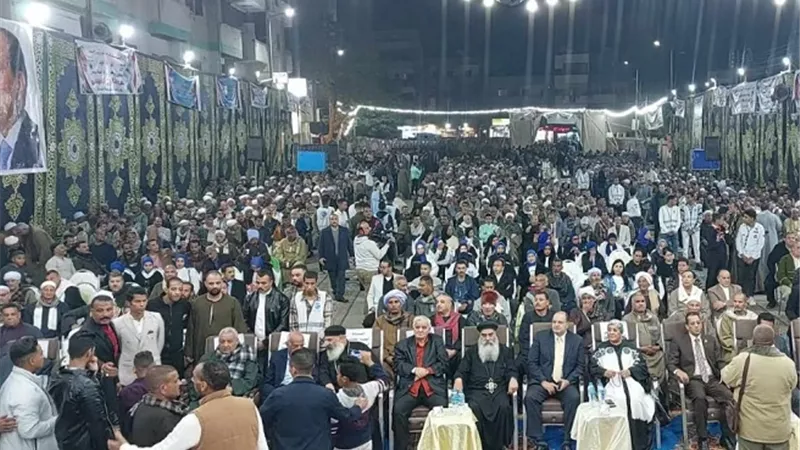 مؤتمر جماهيري حاشد لدعم الرئيس السيسي في نجع حمادي