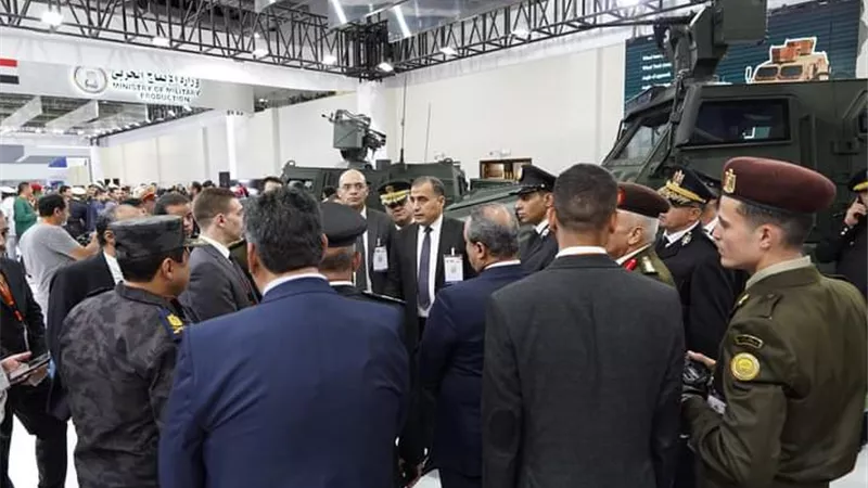 وسط إشادة دولية بكافة الأوساط العسكرية وبحضور مكثف.. ختام فعاليات المعرض الدولى الثالث للصناعات الدفاعية 
