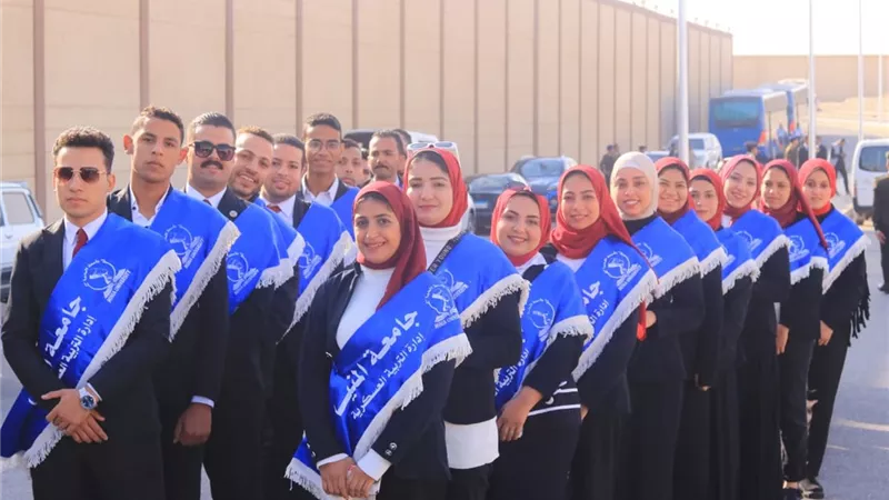 زيارة وفد طلابي من جامعة المنيا للمعرض الدولي 