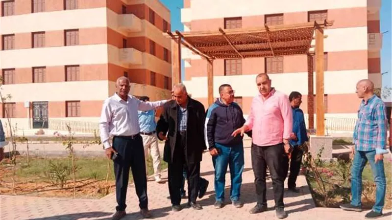 محافظ أسوان يكلف بمتابعة مشروعات المبادرة الرئاسية 