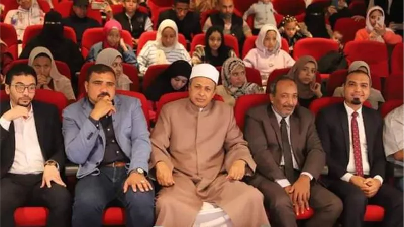 أزهر الأقصر يفتتح المعرض الفنى الأول بجنوب الصعيد