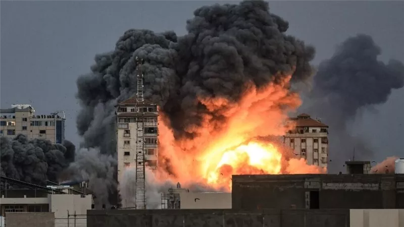 وقفة تضامنية مع غزة للعلماء المسلمين في صيدا جنوبي لبنان