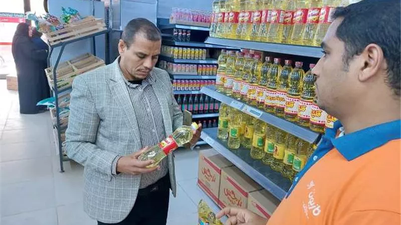 ضبط 235 مخالفة تموينية خلال حملات تفتيشية على الأسواق بالمنيا