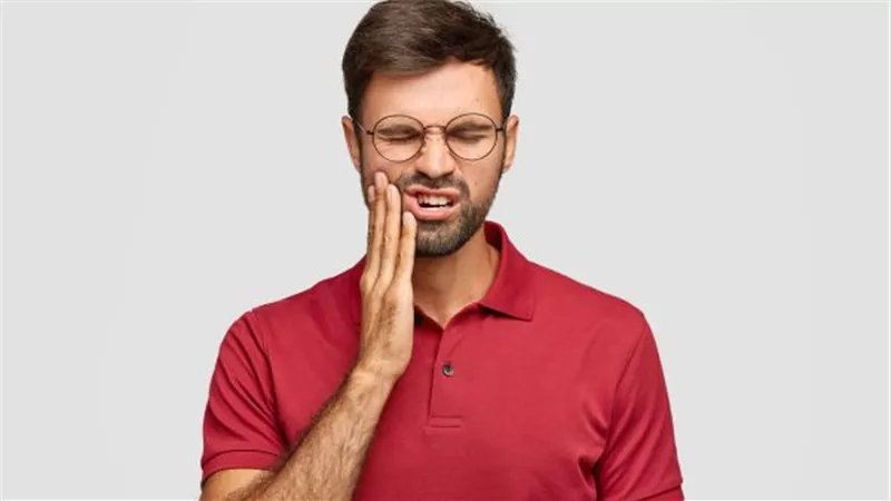 اهمها النظافة .. تعرف على اسباب تكسرالأسنان
