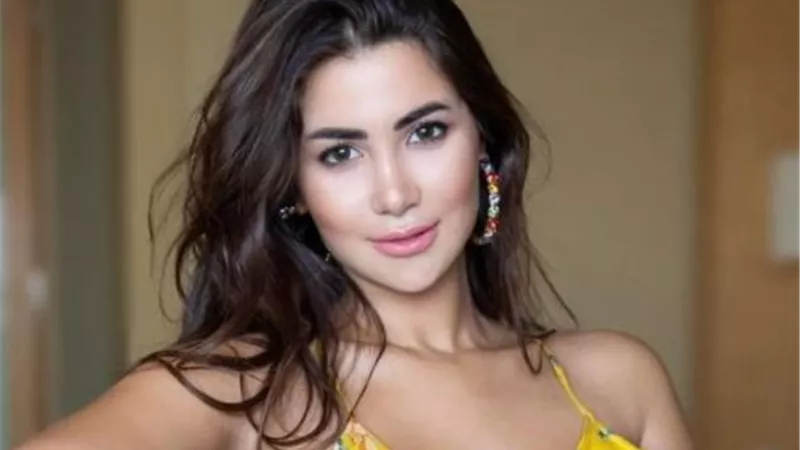 هدى الإتربي فتاة شعبية في مسلسل 