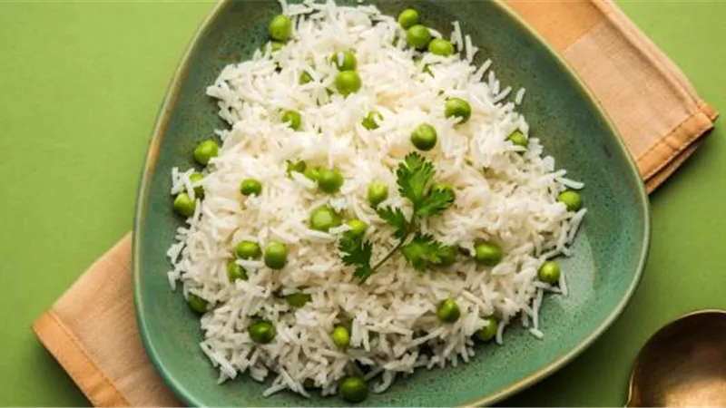 طبق الارز بالبسلة الصحي