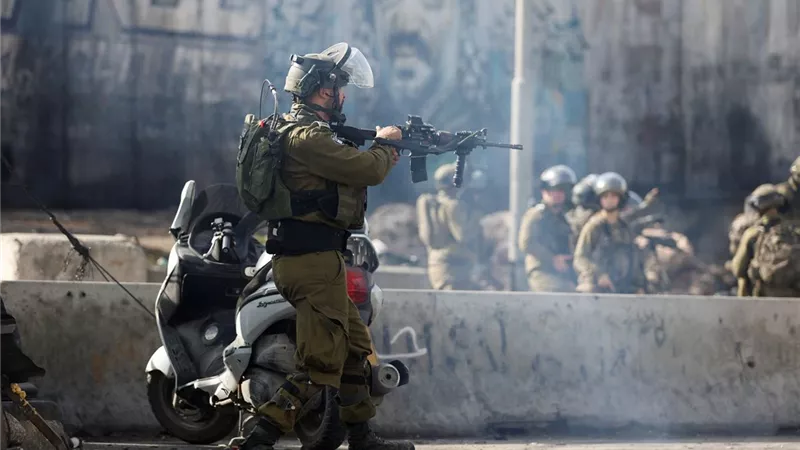الصحة الفلسطينية: القوات الإسرائيلية تقتل فتى عمره17 سنة في الضفة