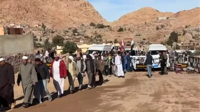 توافد اهالى سانت كاترين بكثافة على لجان الاقتراع للانتخابات الرئاسية