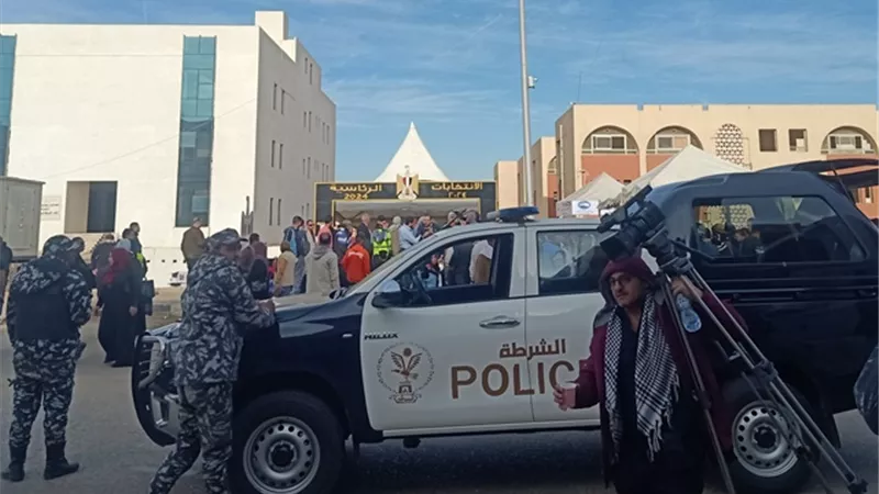 إجراءات أمنية مشددة بمحيط لجان مدينة بدر لتأمين إنتخابات الرئاسة