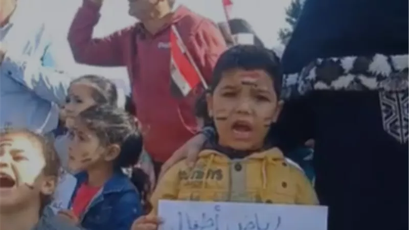 توافد كثيف من مواطنى أشمون بالمنوفية على لجان الانتخابات الرئاسية