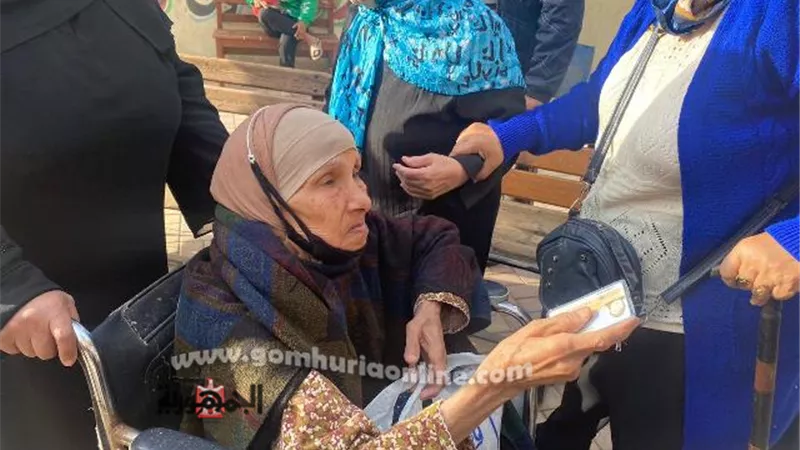 سيدة مسنة 87 عاما: حريصة على المشاركة فى الانتخابات كل مرة رغم سنى