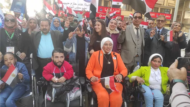 مسيرة حاشدة لذوي الإعاقة بالشرقية