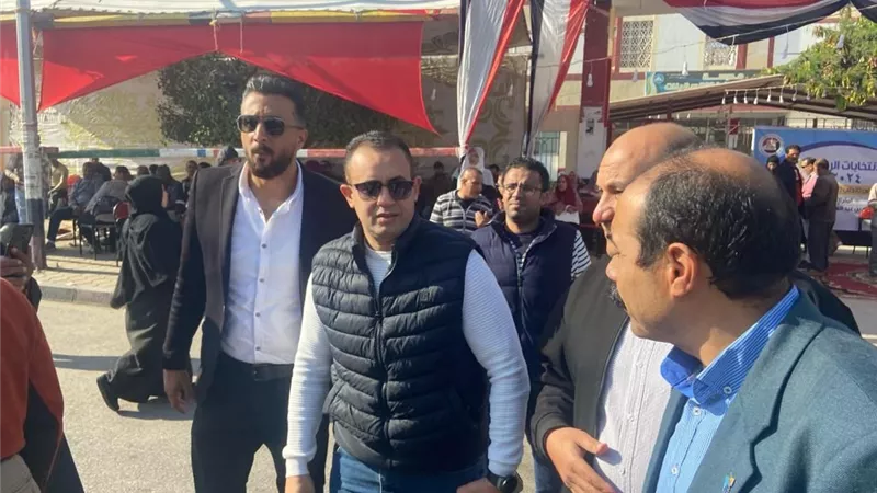 رؤساء لجنتين عامة: عملية التصويت منتظمة.. واللجان فتحت في مواعيدها دون مشكلات