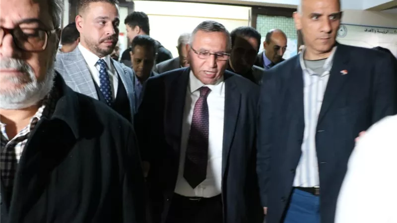 المرشح عبدالسند يمامة يتفقد اللجان الإنتخابية بالدقي