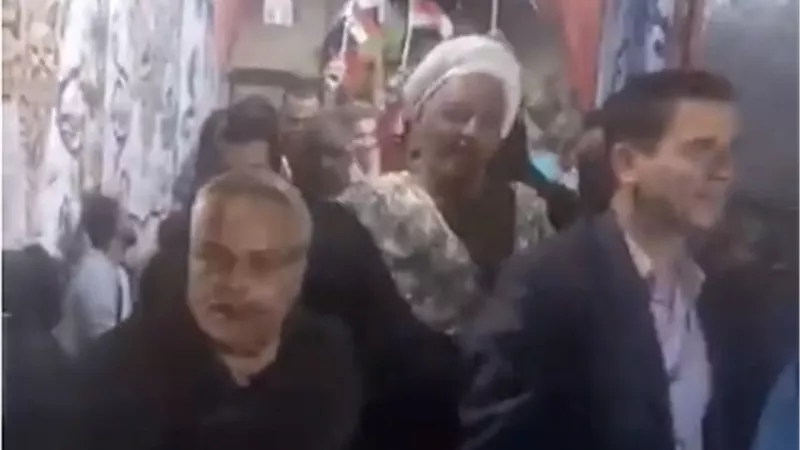 إقبال كبير من أهالي قرية الدير إسنا بالأقصر على الإنتخابات الرئاسية