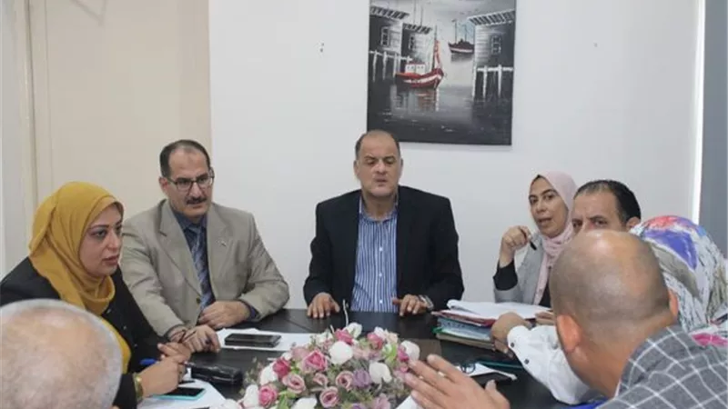 مدير تعليم الإسماعيلية يرأس غرفه عمليات الإنتخابات الرئاسية ..صور