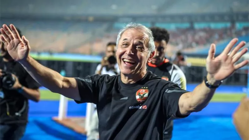 كولر يحضر مباراة اتحاد جدة وأوكلاند سيتي بمونديال الأندية