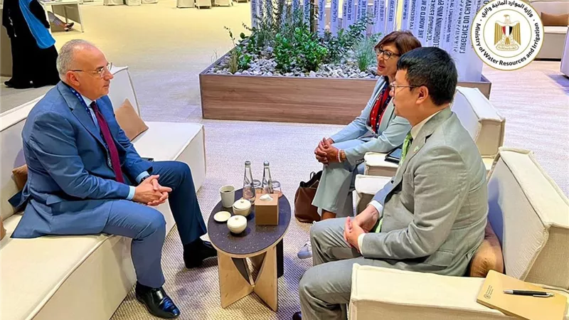 وزير الري يبحث مع منظمة الفاو سُبل تعزيز التعاون بين الجانبين