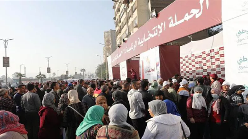 الانتخابات الرئاسية.. تزاحم أمام اللجان في اليوم الثاني للتصويت ب