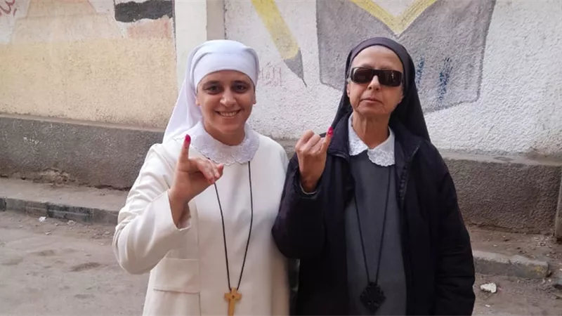 الحبر الفوسفوري يتحول إلى مصدر فخر المواطنين بإدائهم لواجبهم الوطني في الانتخابات الرئاسية