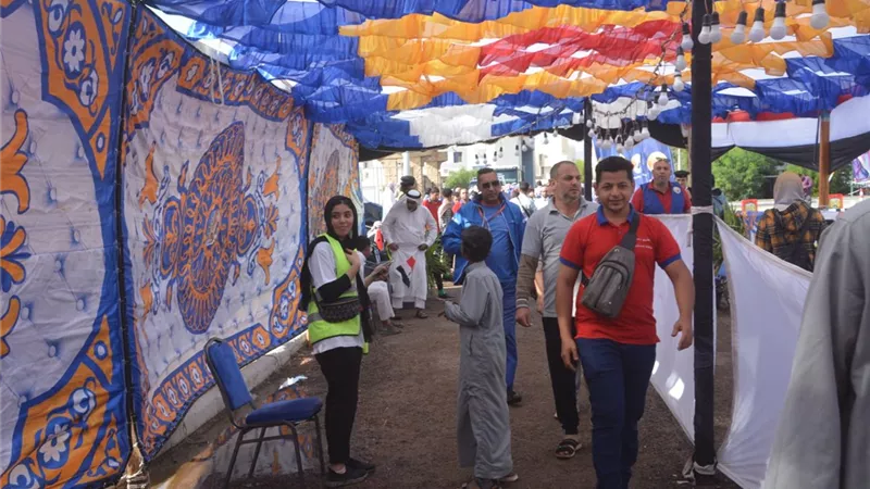 توافد أعداد كبيرة على لجان انتخابات الرئاسة بجنوب سيناء..صور