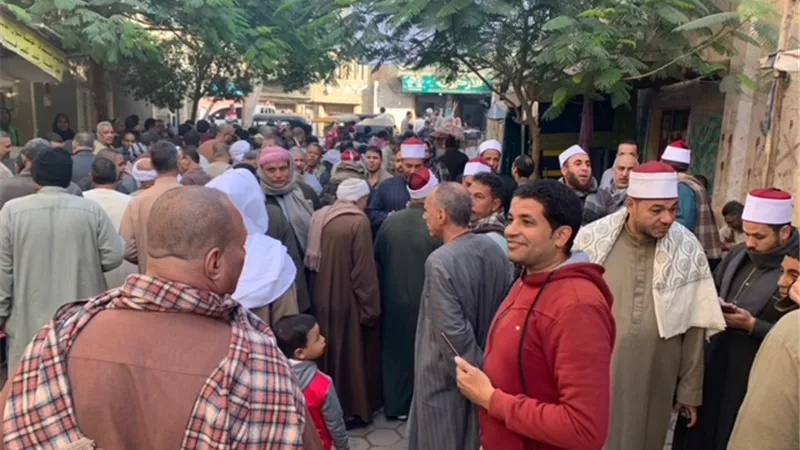 مسيرات حاشدة و اقبال كبير على لجان الانتخابات .. بالفيوم