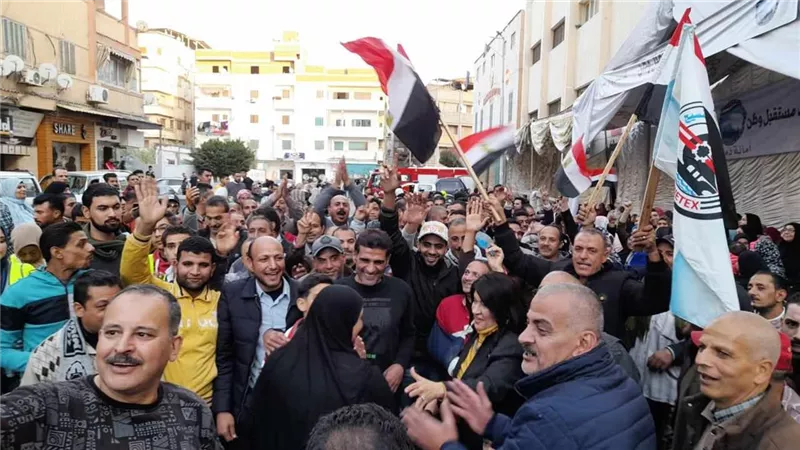 الدمايطة واصلوا إقبالهم علي لجان الإنتخابات الرئاسية لليوم الثاني