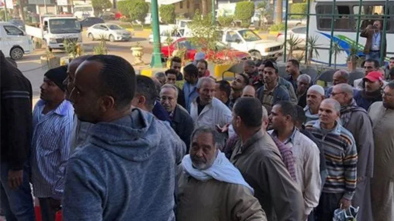 ناخبو الإسماعيلية يواصلون التوافد على لجان الاقتراع
